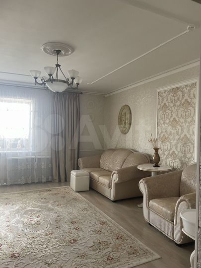 3-к. квартира, 98 м², 9/14 эт.