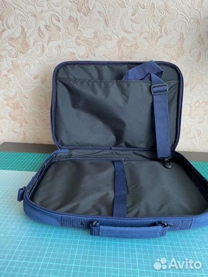 Сумка для ноутбука новая