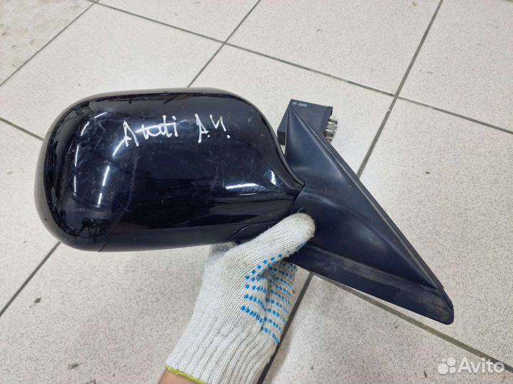 Зеркало наружнее правое малое Audi A4 B5