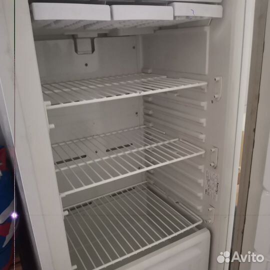 Морозильная камера stinol