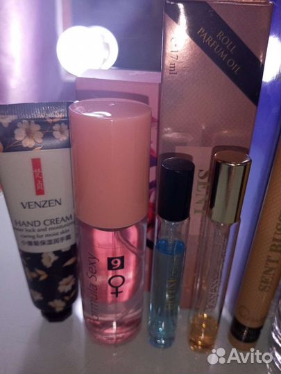 Набор духов с подарком