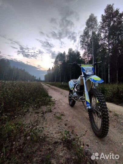 Эндуро Мотоцикл Avantis fx 250 basic