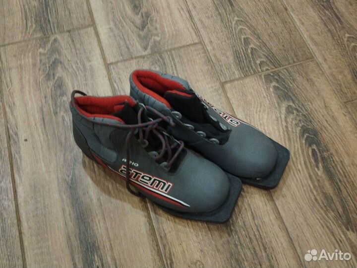 Лыжные ботинки atemi разных размеров