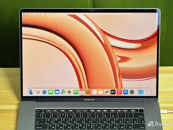 RU MacBook Pro 16 в топовой конфигурации