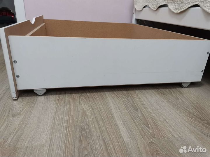 Ящики под кровать