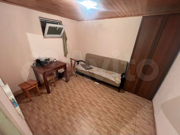 2-к. квартира, 40 м², 1/1 эт.