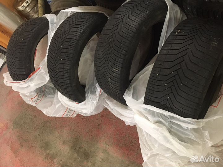 Michelin CrossClimate 245/45 R18 100V