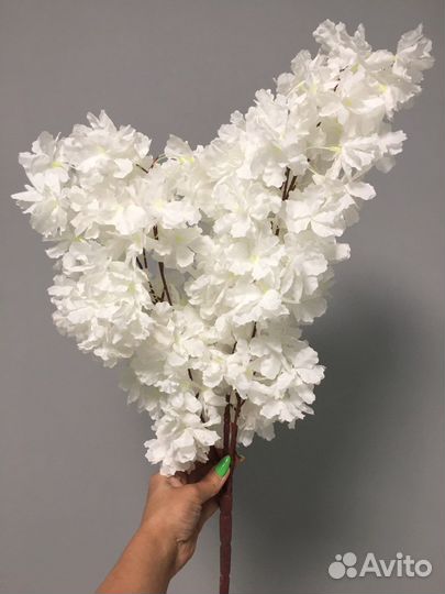 Искусственная ветка Сакура Белая