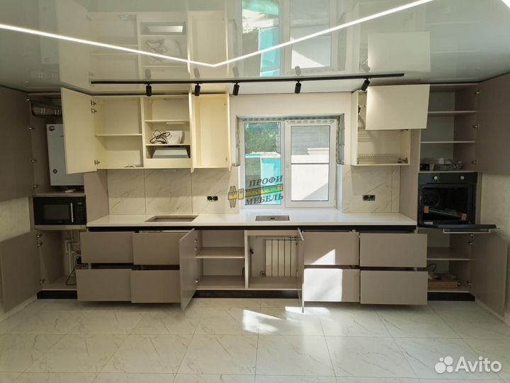 Кухонный гарнитур