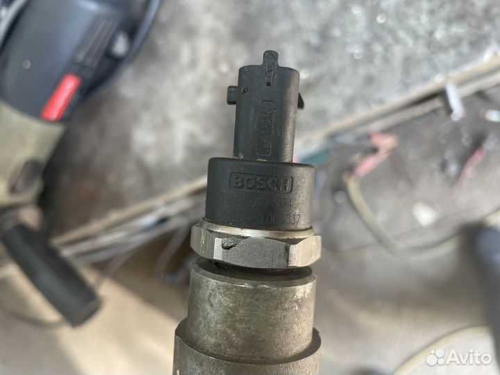 Топливная рампа Ford Ranger/Mazda BT50