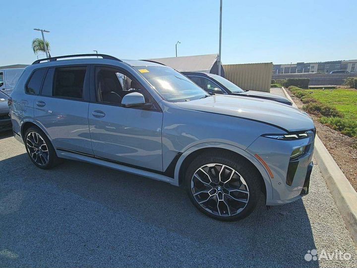 BMW X7 3.0 AT, 2024, 13 141 км