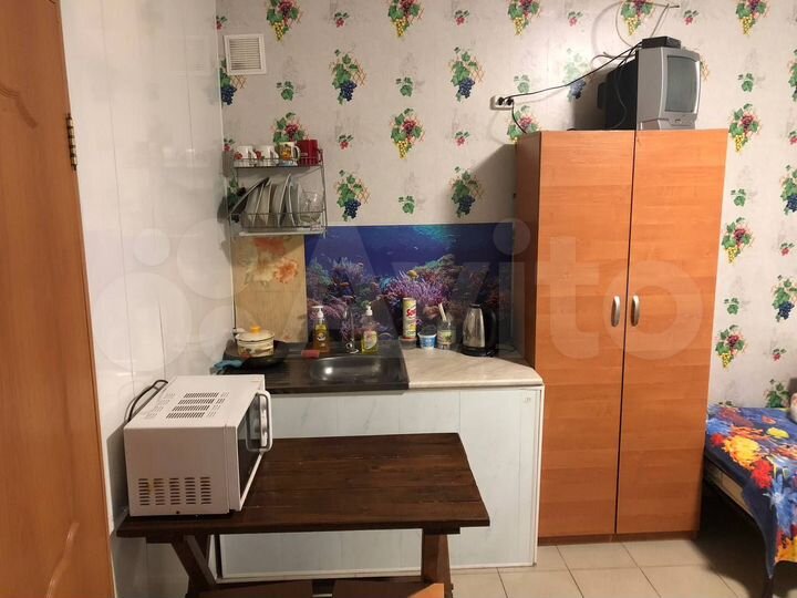 Комната 18 м² в 1-к., 1/2 эт.