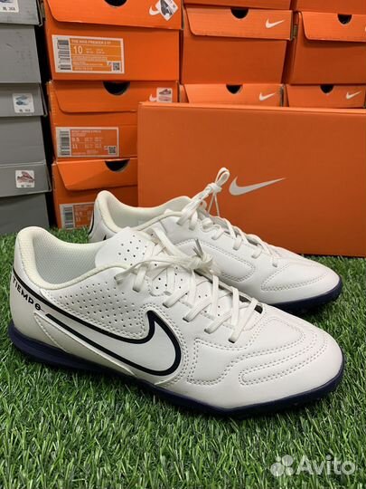Сороконожки Nike Tiempo Legend 9 Club TF