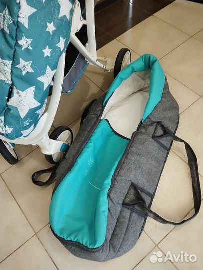 Прогулочная коляска