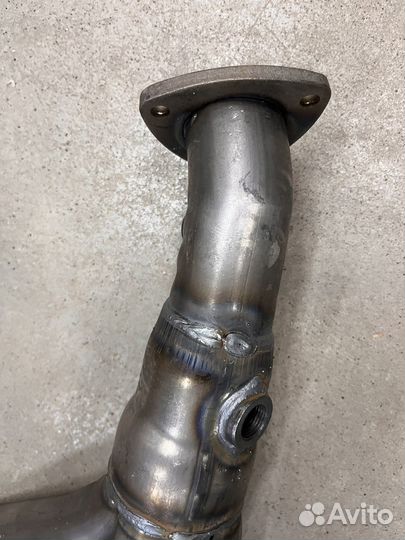 Труба приемная 16 кл Приора,2110,Калина,Гранта