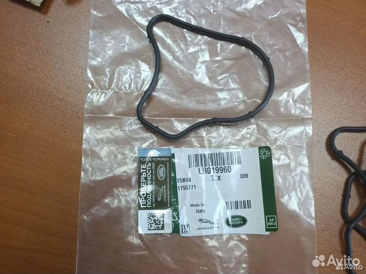 Прокладка вакуумного насоса на двигатель 276DT