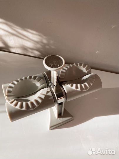 Прибор для лепки вареников/пельменей