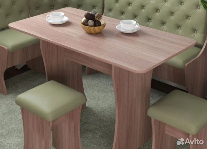 Кухонный стол