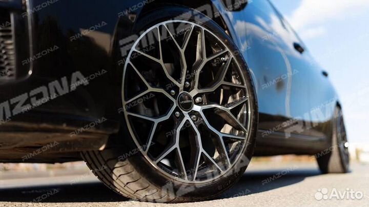 Кованый диск в стиле vossen R19 5x112