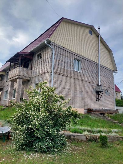 Дом 130 м² на участке 9 сот.