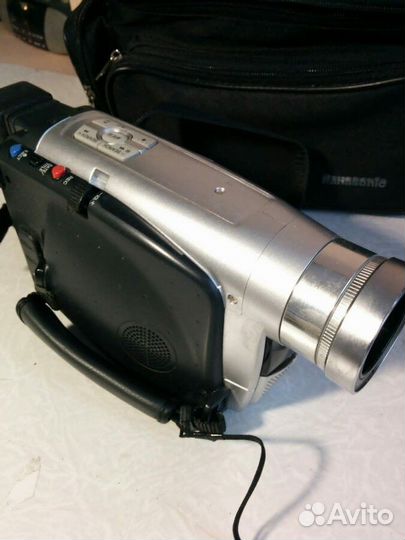 Видеокамера Panasonic NV-VZ17