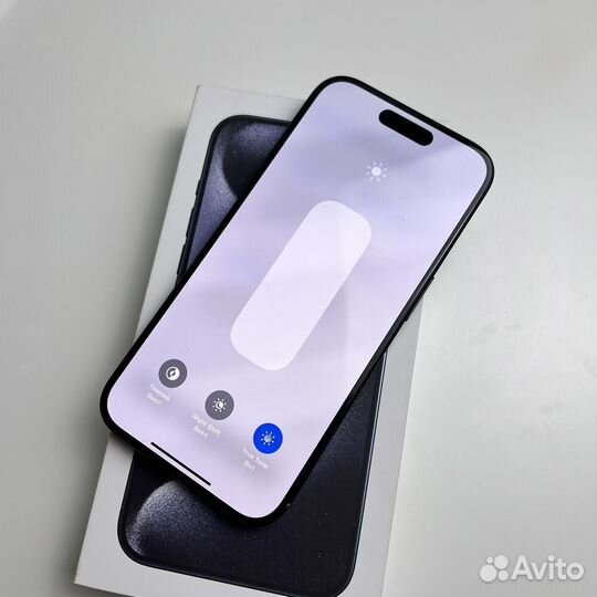 iPhone 15 Pro, 256 ГБ