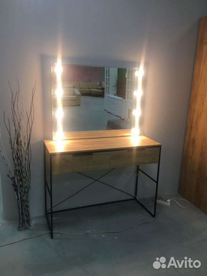 Зеркало навесное