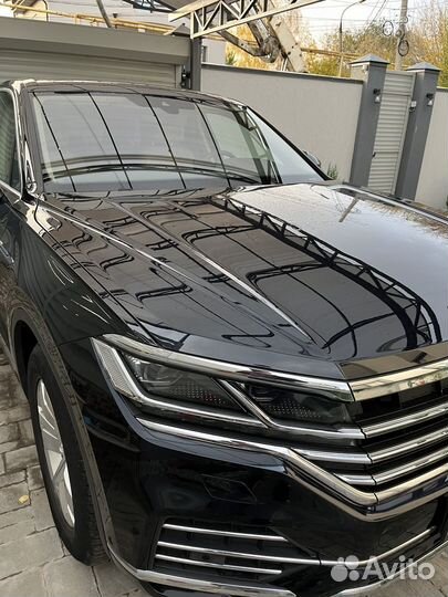 Volkswagen Touareg 2.0 AT, 2019, 50 000 км