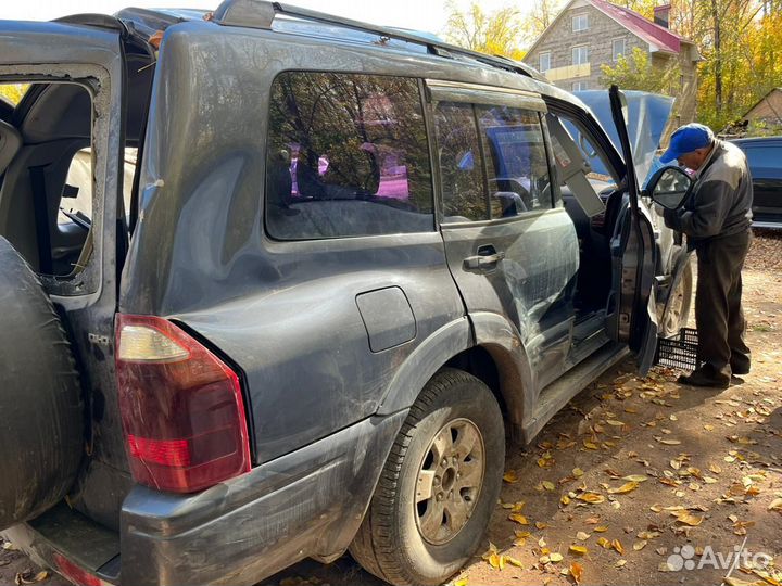 Разбор Митсубиси Паджеро Mitsubishi Pajero