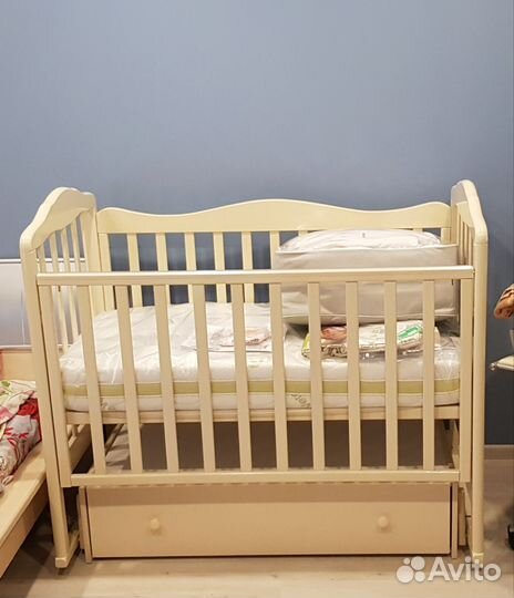 Набор: кроватка Oliver,матрас,наматрасник, бортики