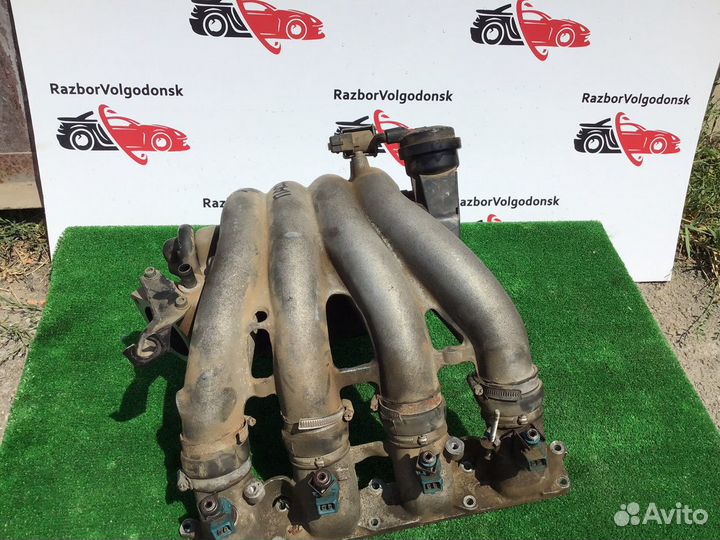 Впускной коллектор на Volkswagen Passat B5