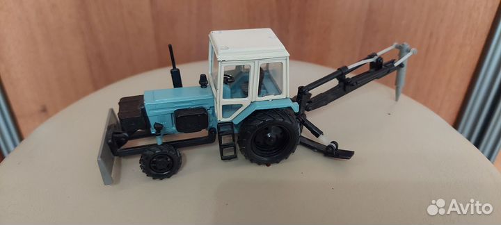 Модель трактора самоделка