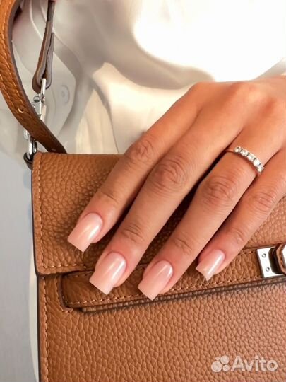 Наращивание ногтей, коррекция