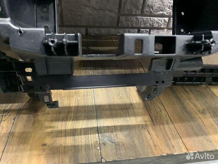 Peugeot 4007 Торпедо