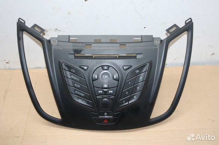 Магнитола (панель управления) ford kuga II 2012