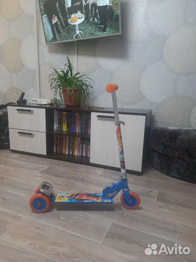 Самокат детский трехколесный бу