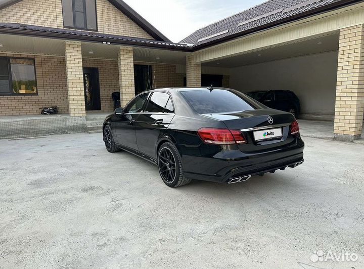 Mercedes-Benz E-класс 2.0 AT, 2015, 200 000 км