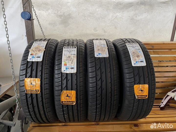 Continental ContiPremiumContact 2 215/55 R18 99V