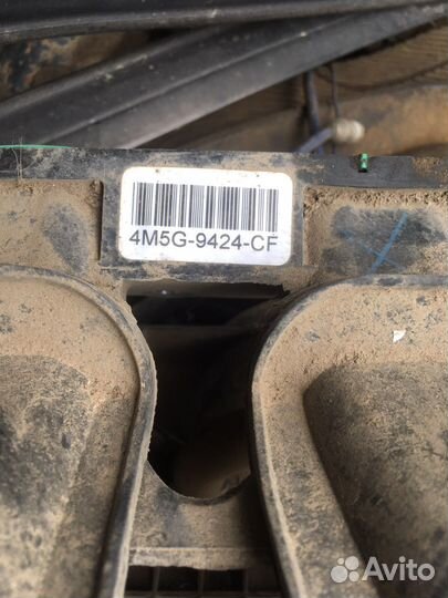 Впускной коллектор Форд Фокус 3 1.6 л