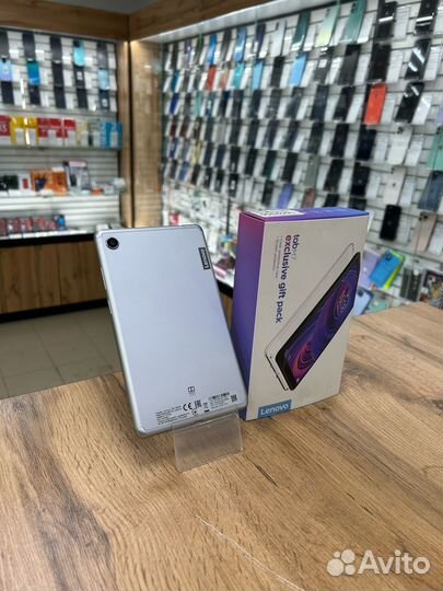 Планшет Lenovo Tab M7