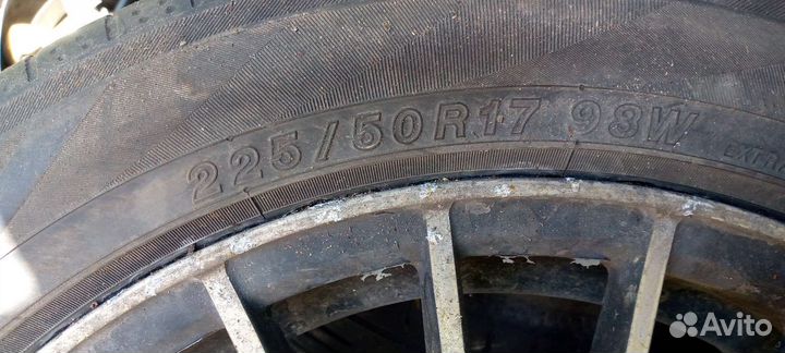Yokohama 104ZR 225/50 R17 98B