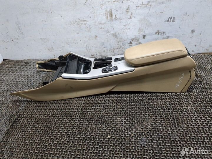 Консоль салона BMW X3 F25, 2014