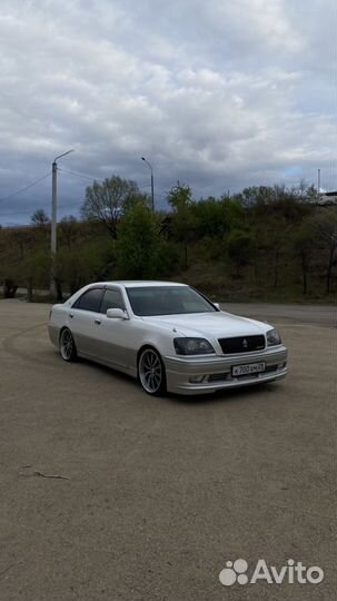 Фары Toyota Crown Athlete jzs171 ксенон