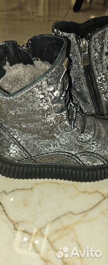 Ботинки зимние для девочки 28 размер
