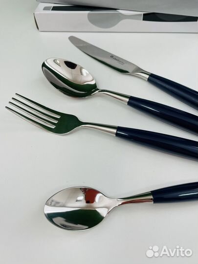 Набор столовых приборов Tupperware