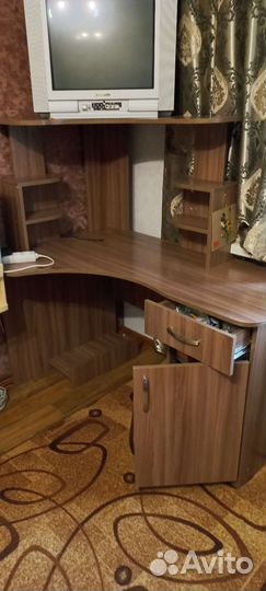 Компьютерный стол бу