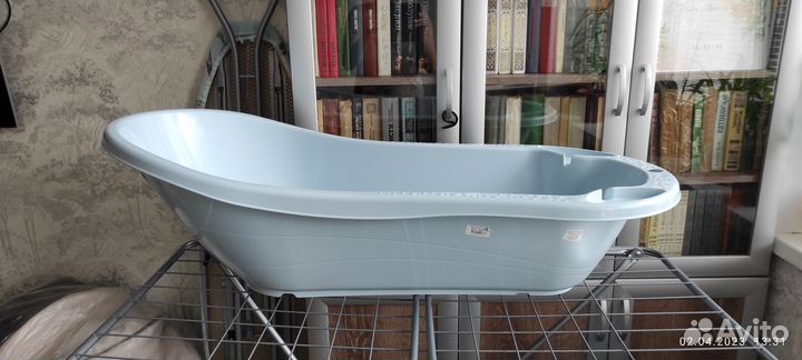 Детская ванна со сливом и с гамачком для купания