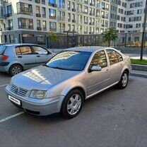 Volkswagen Bora 1.6 AT, 2001, 260 000 км, с пробегом, цена 265 000 руб.