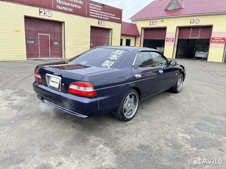 Nissan Laurel 2.0 AT, 1997, 130 000 км