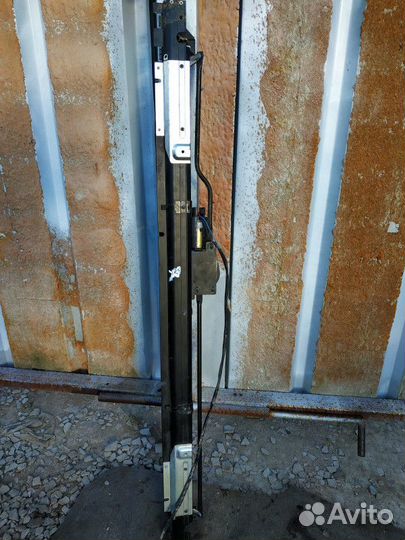 Шторка заднего стекла Bmw Е38